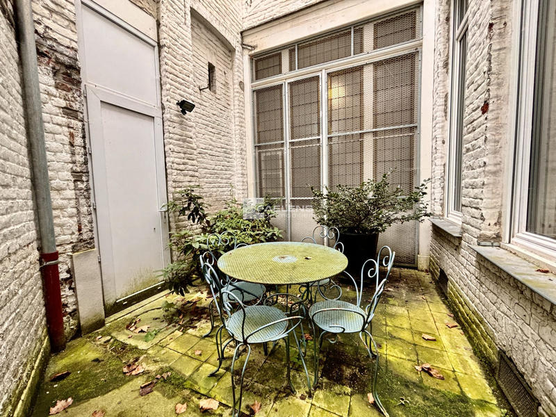 Appartement - 250 m² - 9 pièces