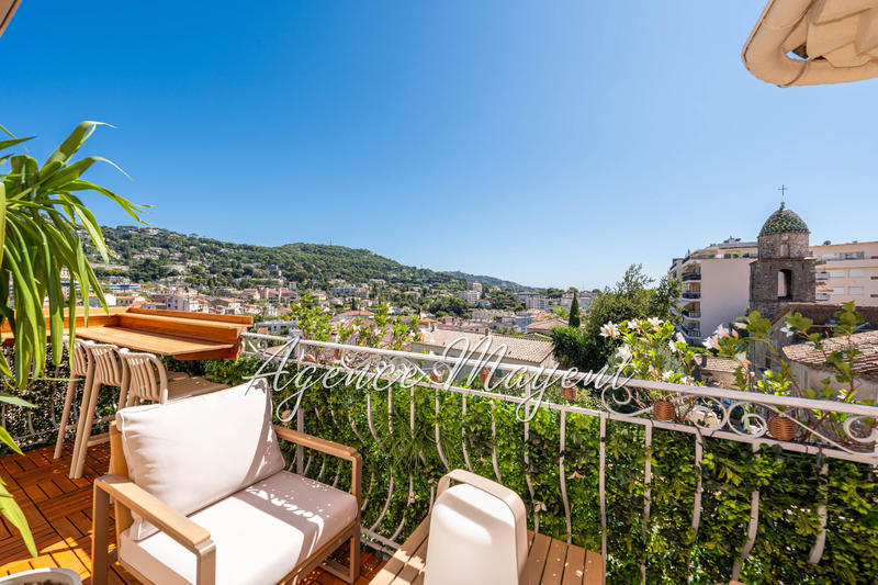 Appartement - 110 m² - 4 pièces