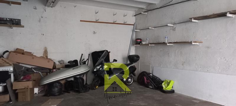 Immeuble - 75 m² - 5 pièces