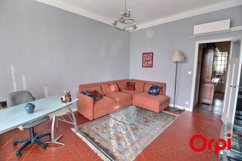 Penthouse - 90 m² - 3 pièces