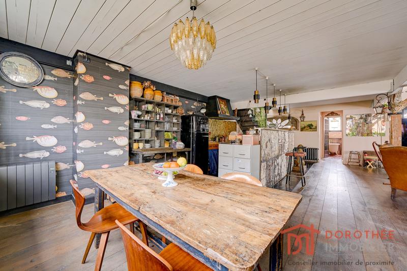 Loft - 130 m² - 4 pièces