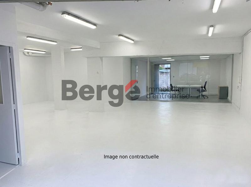 Local commercial - 107 m²