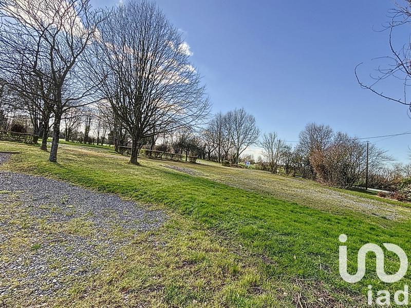 Maison - 541 m² - 6 pièces