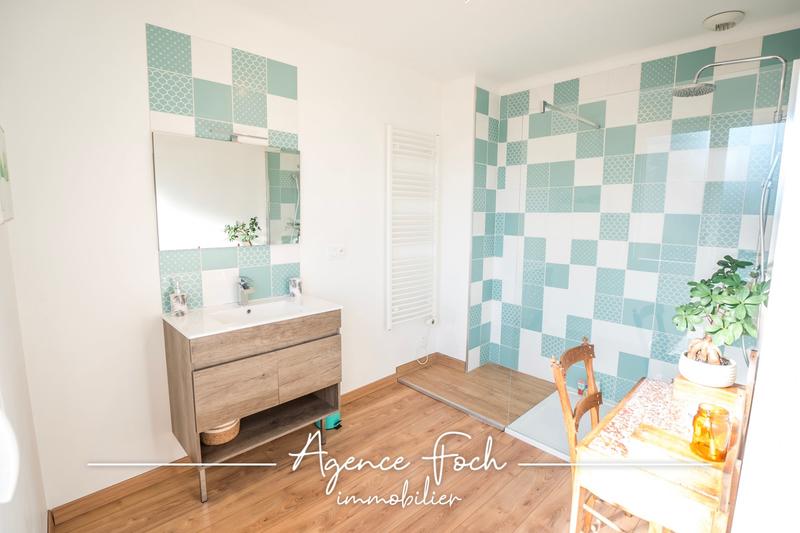 Maison ancienne - 240 m² - 7 pièces