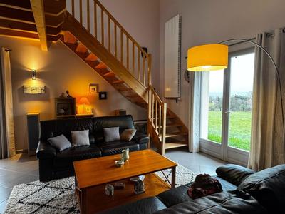 Maison - 144 m² - 6 pièces