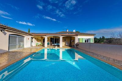 Maison - 210 m² - 7 pièces