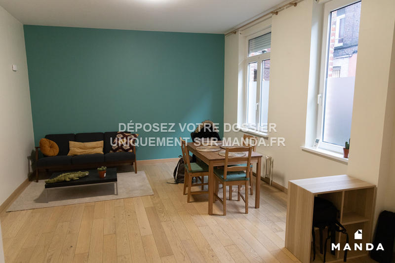 Chambre - 11 m² - 5 pièces