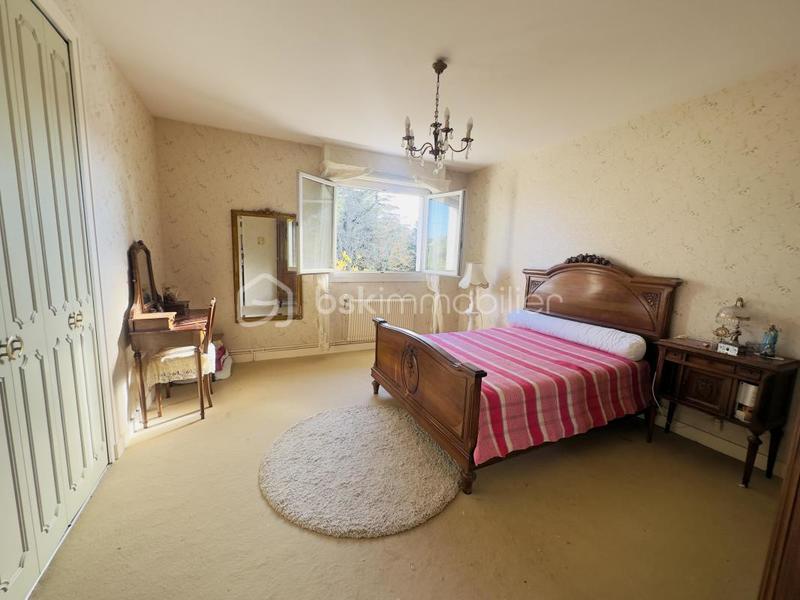 Maison - 185 m² - 6 pièces