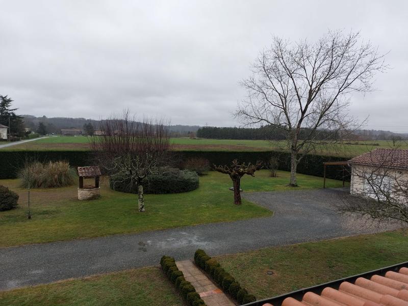 Maison traditionnelle - 191 m² - 10 pièces