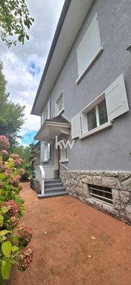 Maison de maîtres - 355 m² - 9 pièces