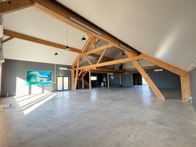 Local commercial - 280 m²