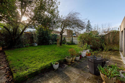 Maison - 170 m² - 8 pièces