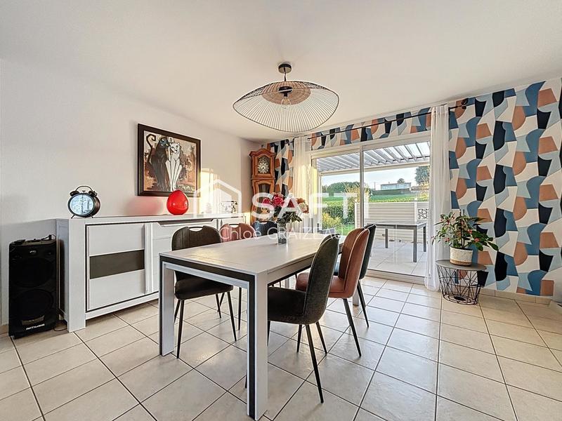 Maison - 121 m² - 4 pièces