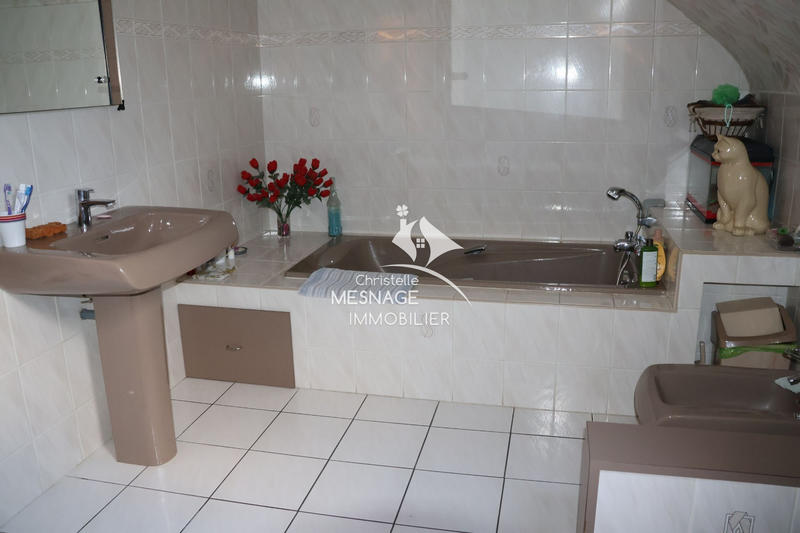 Maison - 145 m² - 7 pièces