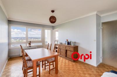 Appartement - 91 m² - 4 pièces