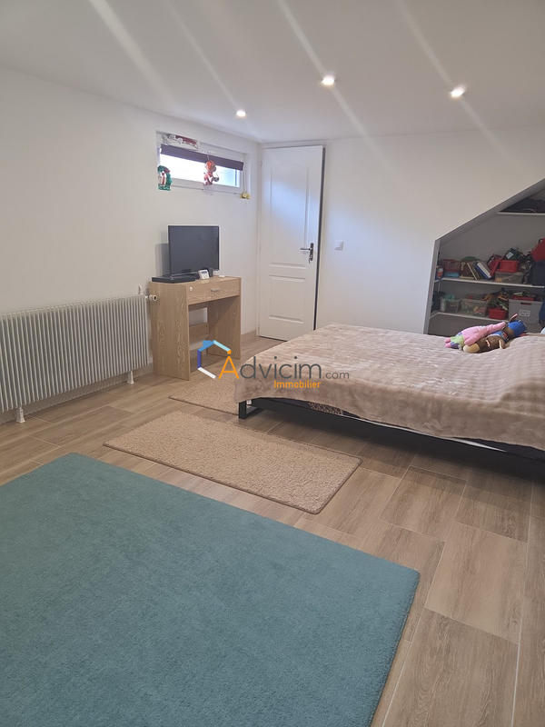 Maison - 150 m² - 7 pièces