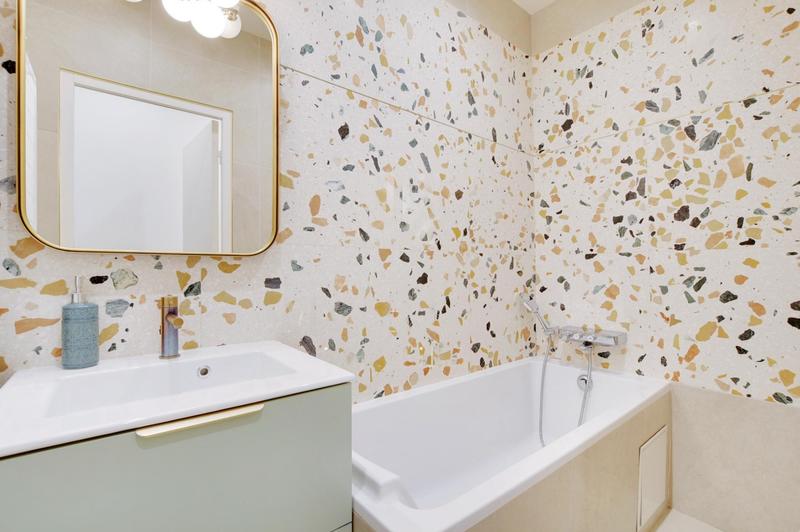 Appartement - 98 m² - 5 pièces