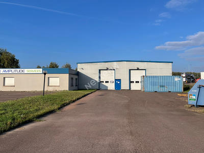 Local d'activité / Entrepôt - 803 m²