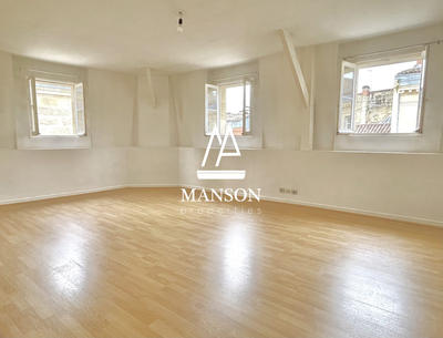 Appartement - 94 m² - 4 pièces