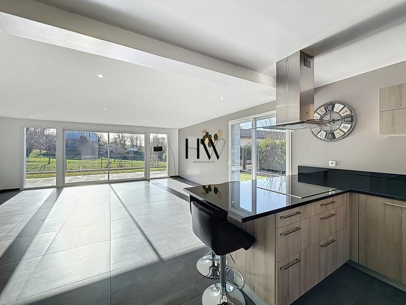 Maison - 165 m² - 6 pièces