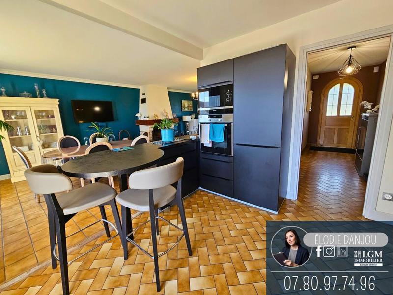 Maison - 132 m² - 4 pièces