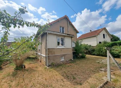 Maison - 110 m² - 6 pièces