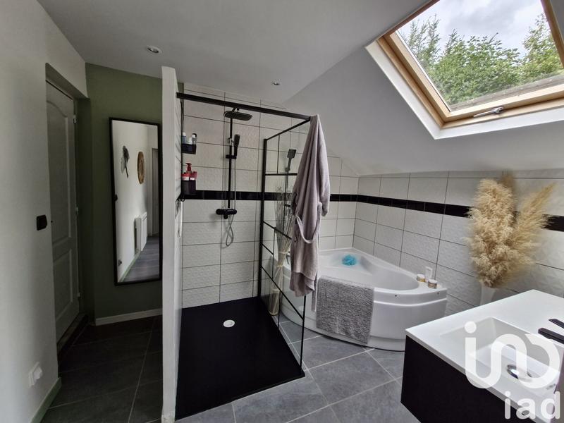 Maison - 130 m² - 4 pièces