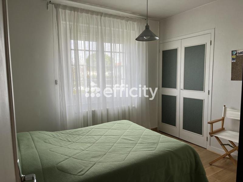 Maison - 140 m² - 7 pièces