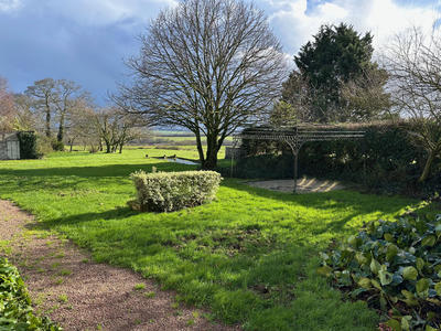 Maison - 80 m² - 5 pièces