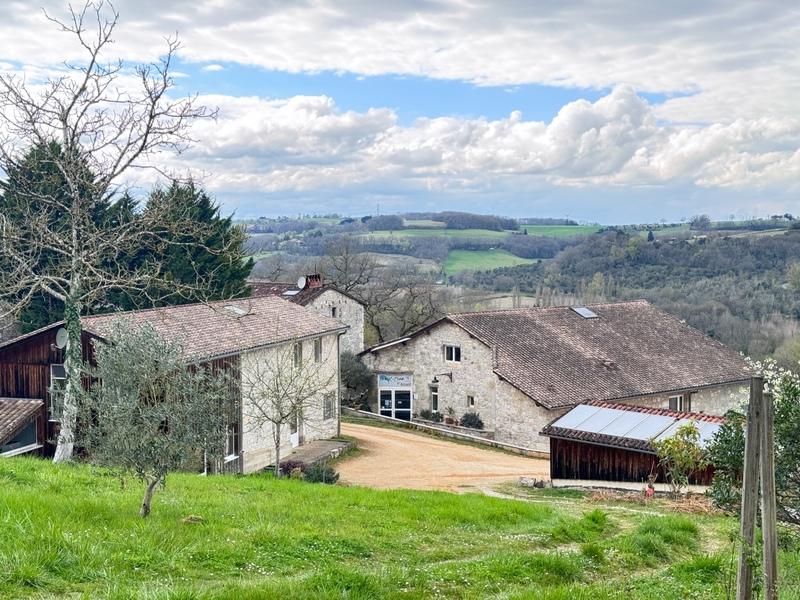 Propriété - 500 m² - 15 pièces