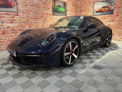 Porsche 911 992 carrera 4s