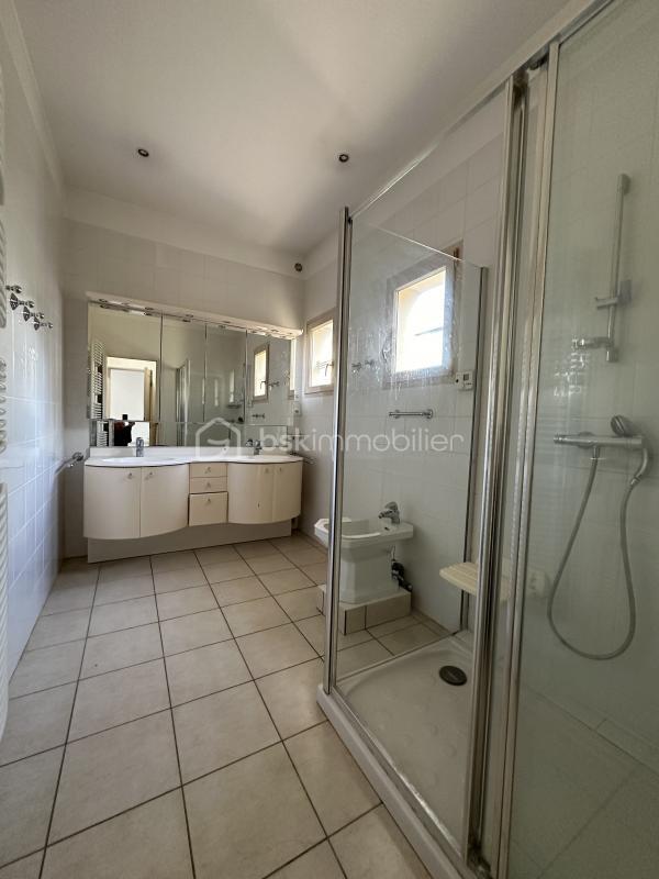 Maison de village - 180 m² - 5 pièces