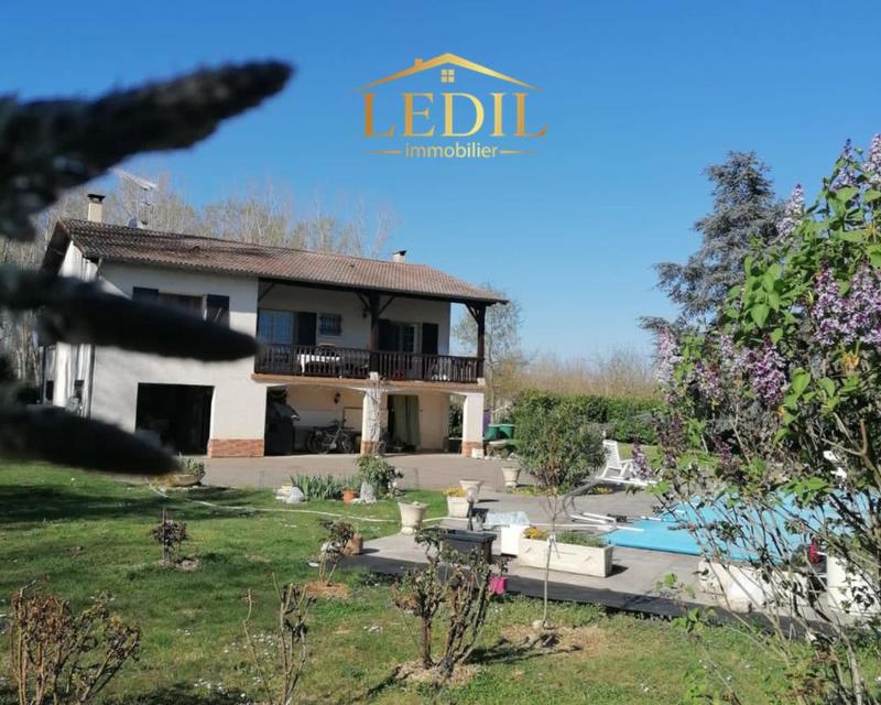 Maison - 162 m² - 5 pièces