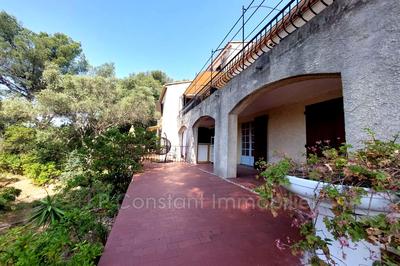 Appartement - 120 m² - 4 pièces