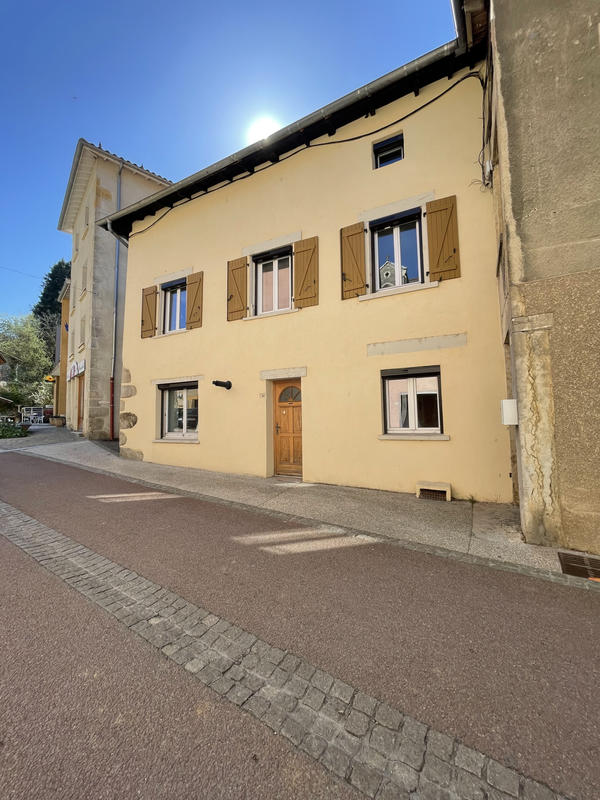 Maison de village - 120 m² - 4 pièces