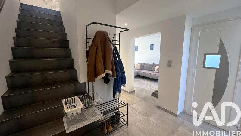 Maison - 95 m² - 4 pièces