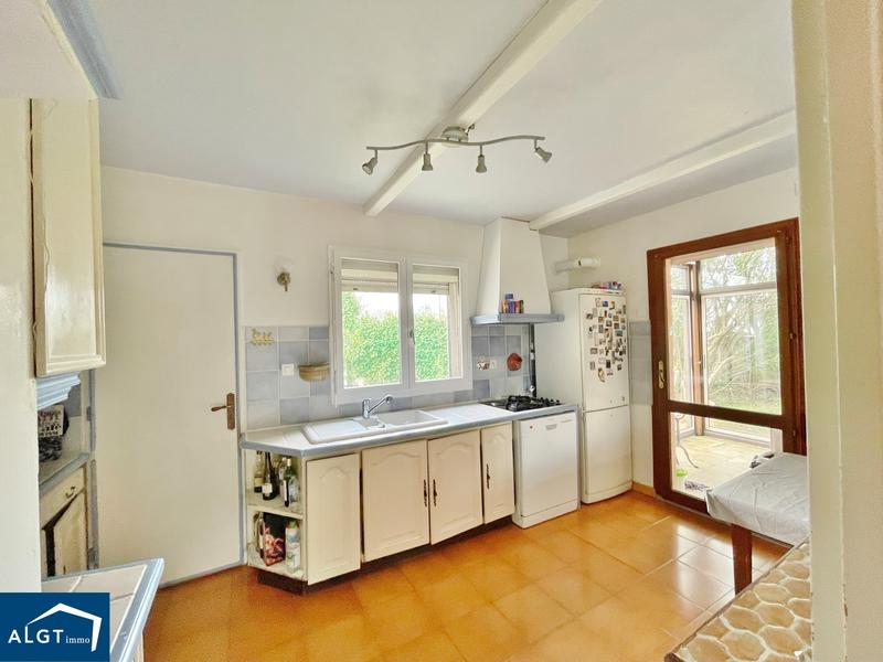 Maison - 96 m² - 5 pièces