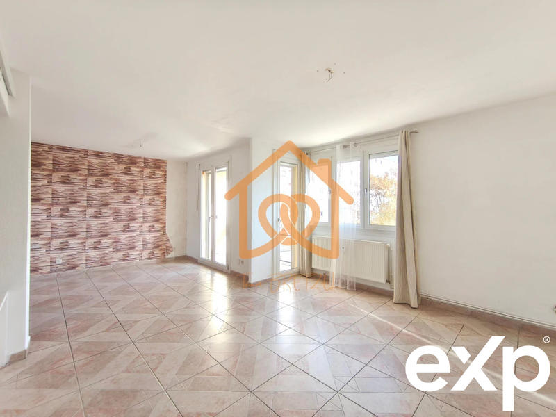 Appartement - 79 m² - 4 pièces