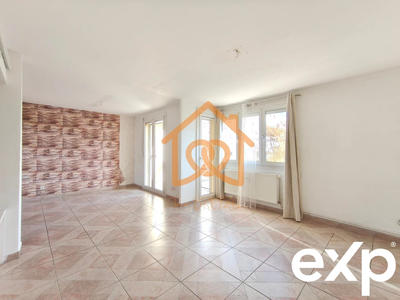 Appartement - 79 m² - 4 pièces