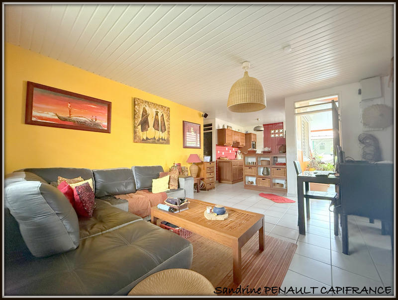 Maison - 91 m² - 5 pièces