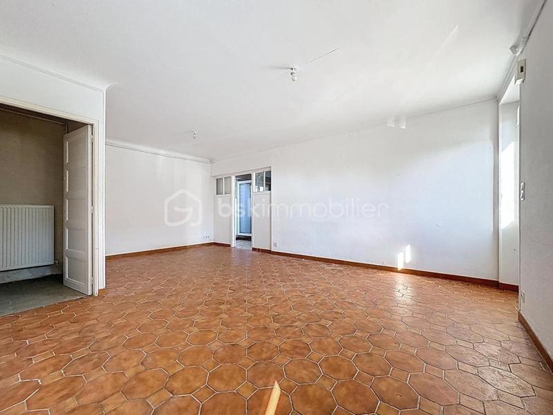 Maison traditionnelle - 158 m² - 6 pièces