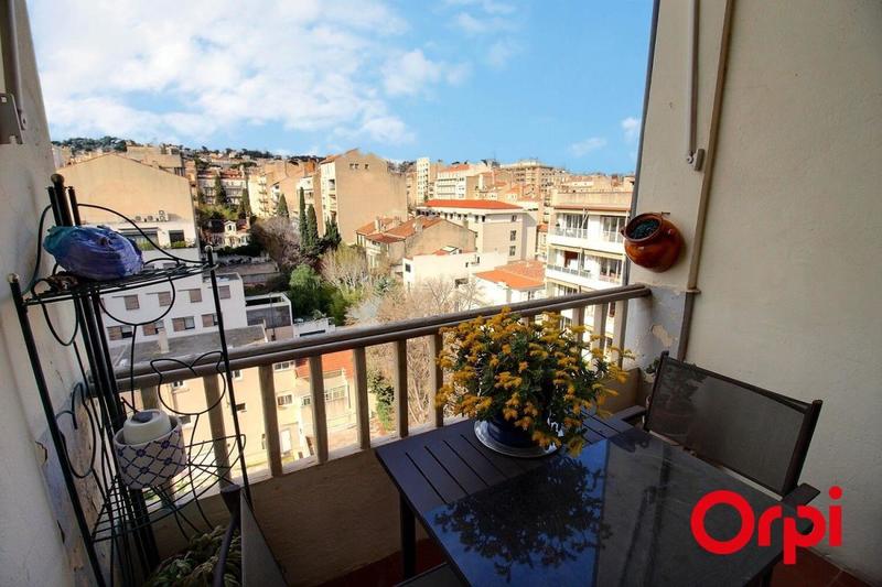 Penthouse - 90 m² - 3 pièces