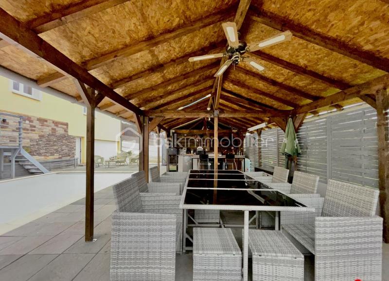 Maison - 140 m² - 5 pièces