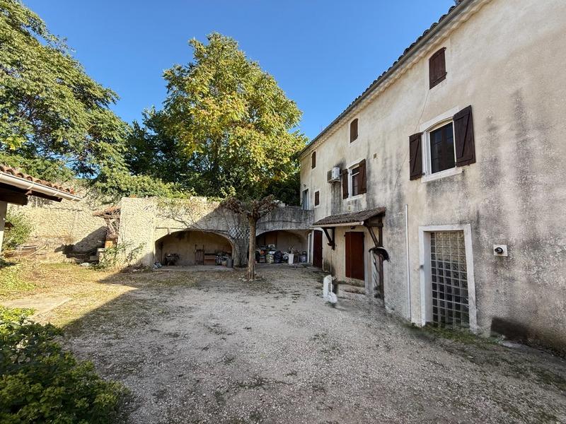 Maison de ville - 162 m² - 6 pièces