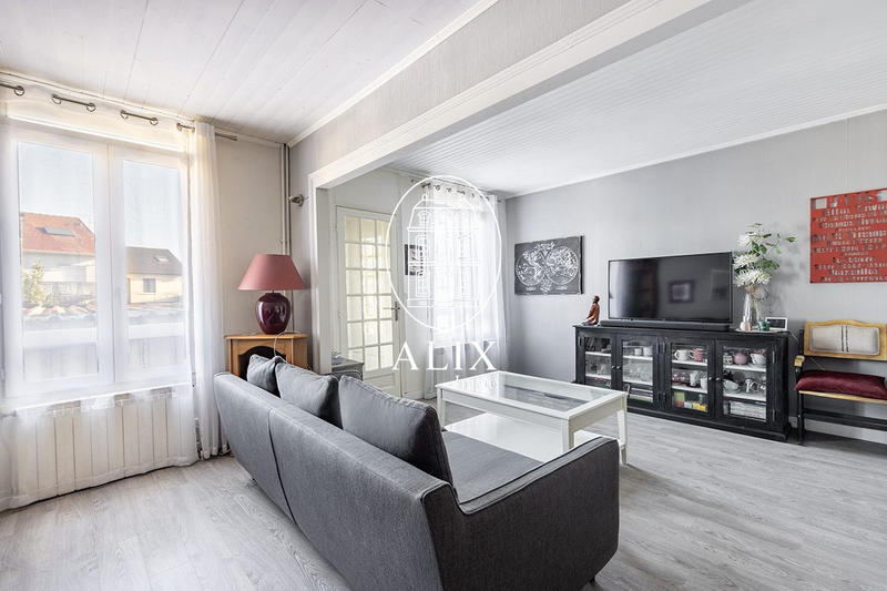 Maison - 124 m² - 6 pièces