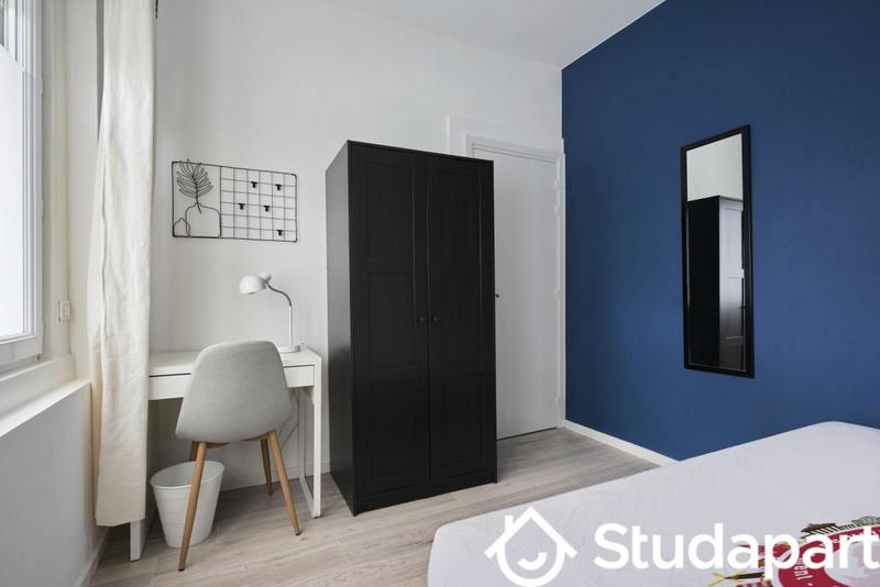 Chambre - 10 m² - 1 pièce