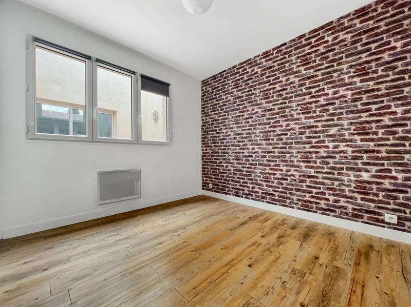 Maison - 102 m² - 4 pièces