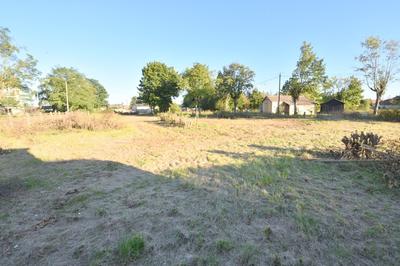 Terrain constructible - 1 007 m²
