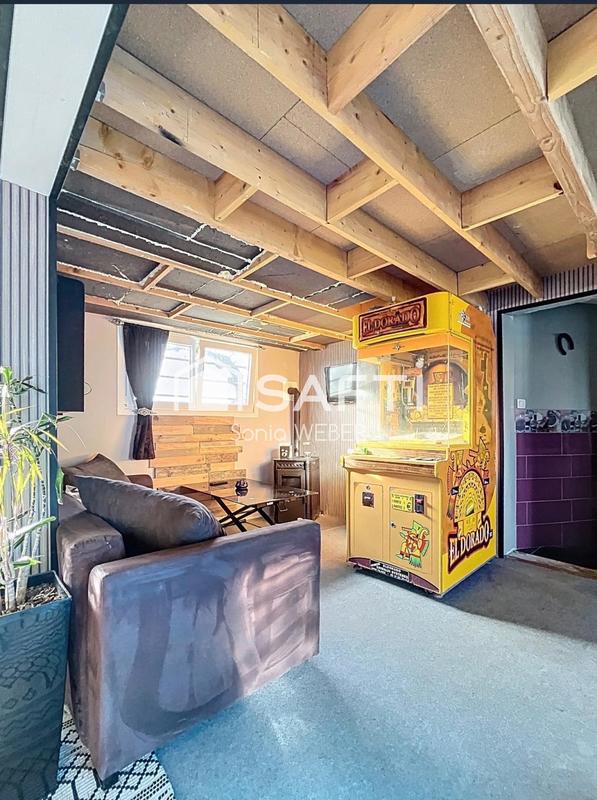 Maison de village - 245 m² - 9 pièces