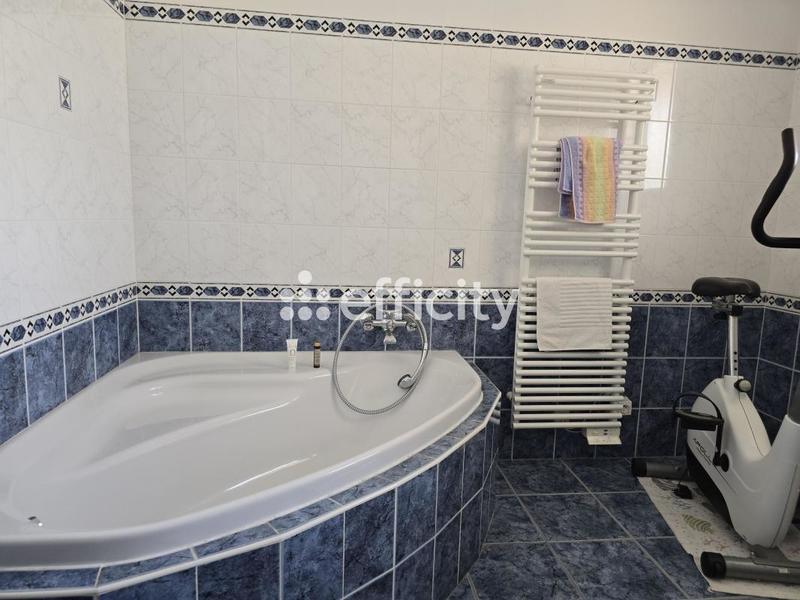 Maison - 152 m² - 5 pièces